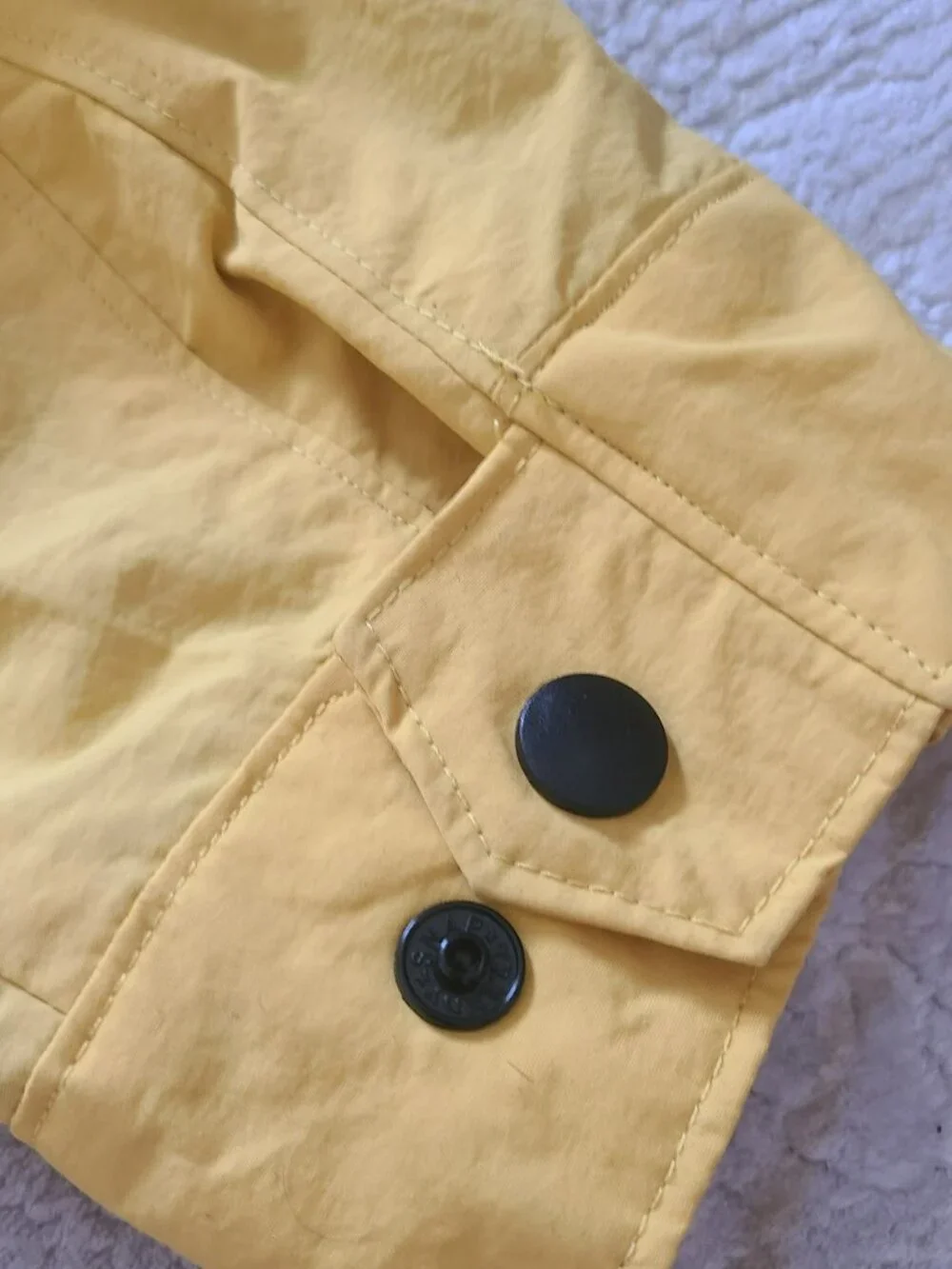 Old Navy Hooded Tech Rain Jacket XL Gold Yellow Utility Mesh Lined